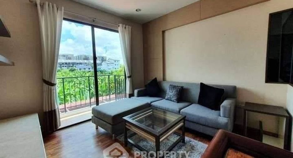 Reihenhaus zur Miete mit 3 Zimmer in Phra Khanong, Bangkok