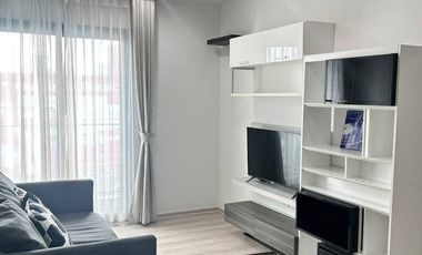 For rent 2 bedrooms condo in Huai Khwang, Bangkok