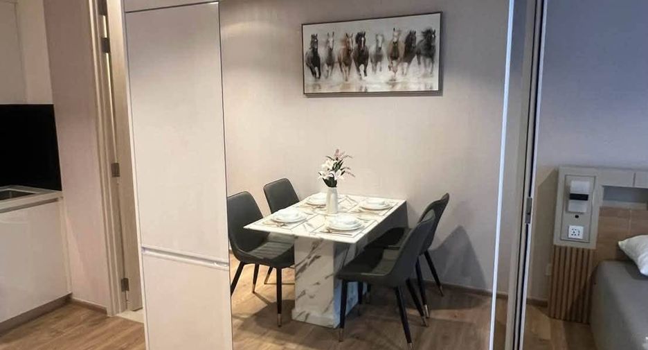For rent 1 bed condo in Watthana, Bangkok