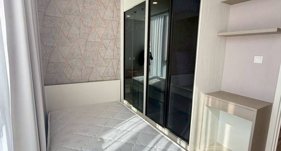For rent 2 bedrooms condo in Chatuchak, Bangkok