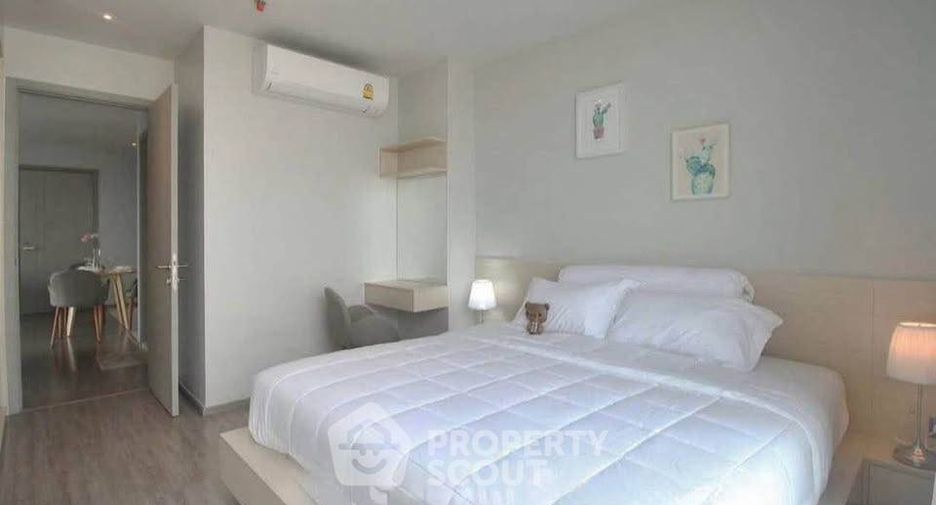 For rent 2 bedrooms condo in Watthana, Bangkok
