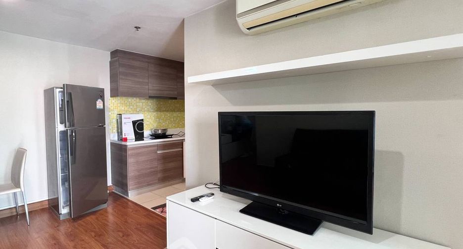 For rent 1 Beds condo in Huai Khwang, Bangkok