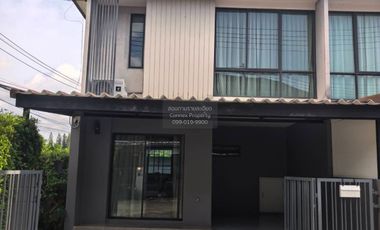 Casa adosada en alquiler de 3 habitaciones en Kathu, Phuket