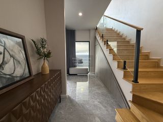出租 3 卧室 独立屋 在 Watthana, 曼谷