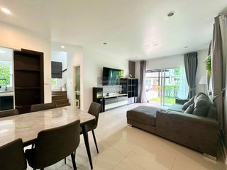 Haus zur Miete mit 5 Zimmer in Mueang Phuket, Phuket