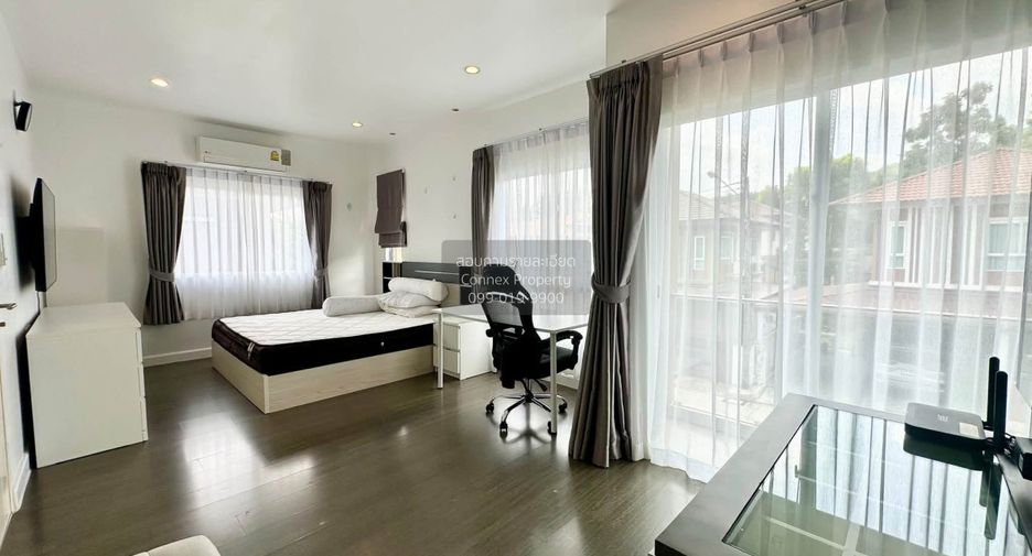 For rent 5 bedrooms house in Mueang Phuket, Phuket