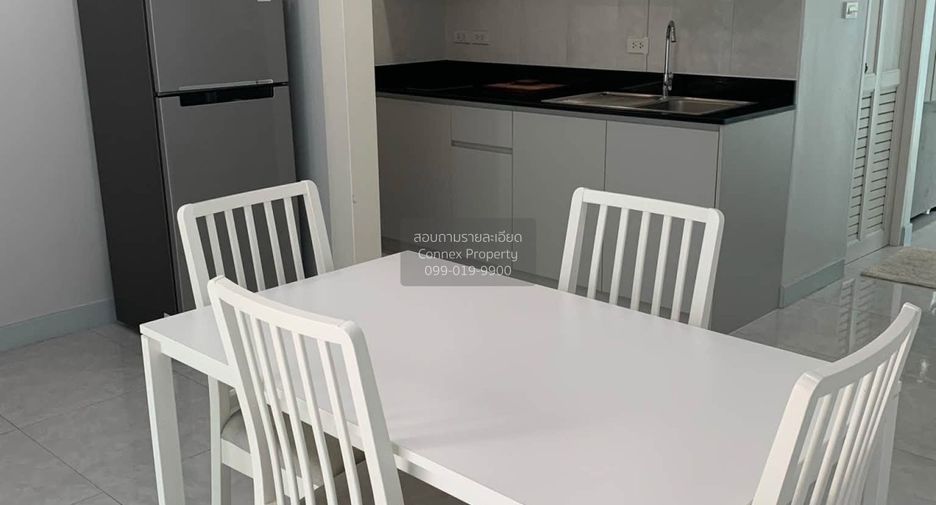 For rent 2 ベッドルーム house in Thon Buri, Bangkok