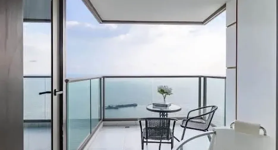 For rent 2 bedrooms condo in Jomtien, Pattaya