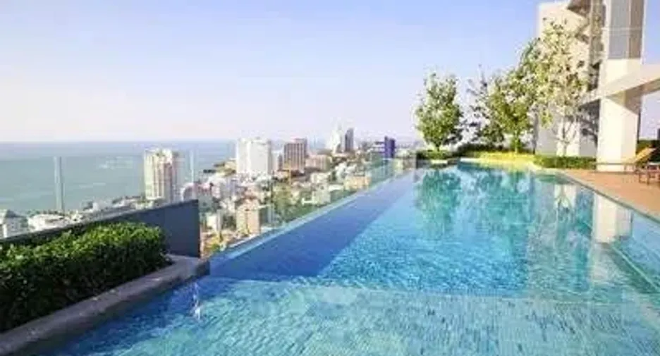 For rent 2 bedrooms condo in Bang Lamung, Chonburi