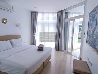 For rent 2 bedrooms condo in Mueang Phuket, Phuket