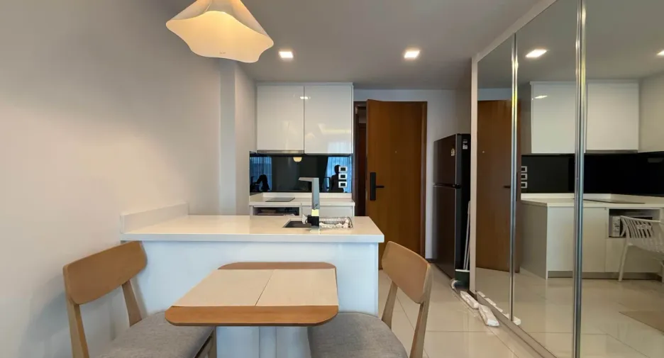 Condo en alquiler de 1 habitaciones en Bang Lamung, Chonburi