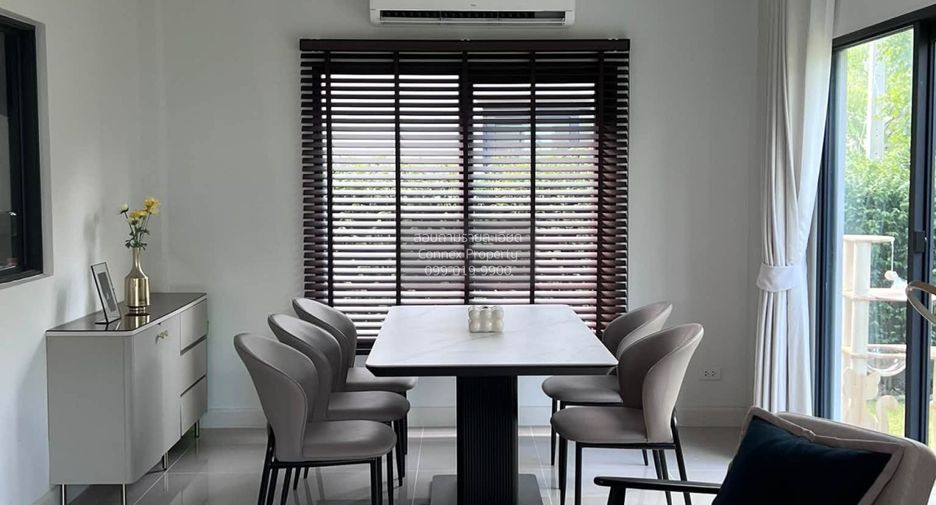 Haus zur Miete mit 4 Zimmer in Saphan Sung, Bangkok