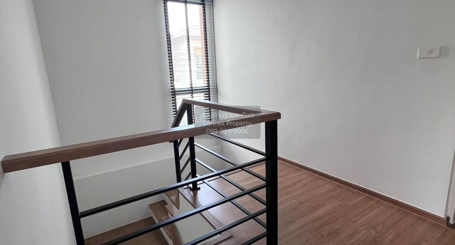 Haus zur Miete mit 4 Zimmer in Saphan Sung, Bangkok