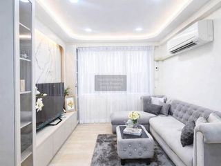 Haus zur Miete mit 5 Zimmer in Huai Khwang, Bangkok