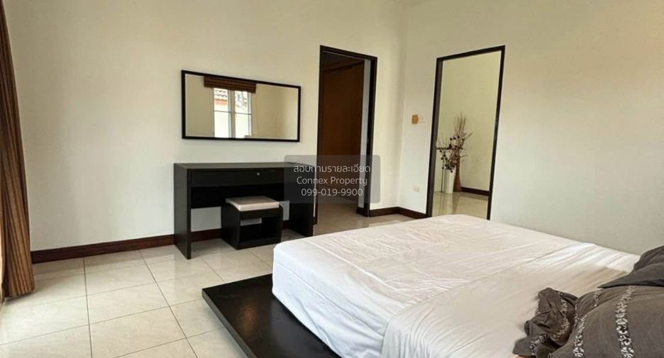 Haus zur Miete mit 4 Zimmer in Mueang Phuket, Phuket