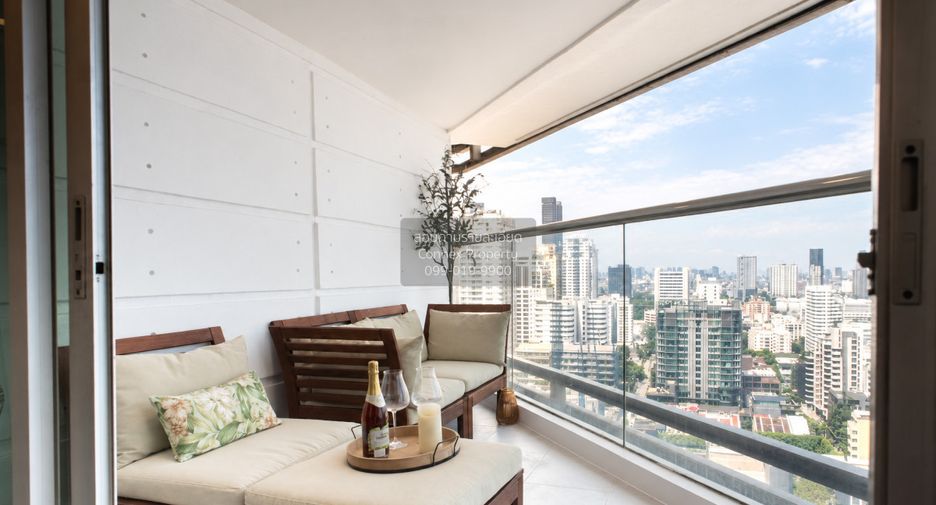 For rent 2 bedrooms condo in Watthana, Bangkok