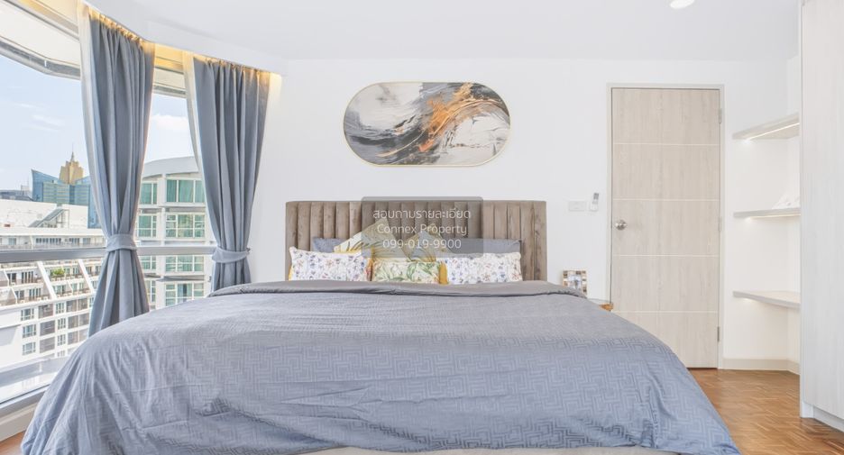 For rent 2 bedrooms condo in Watthana, Bangkok