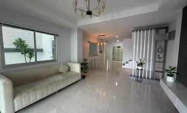 For sale 2 bedrooms townhouse in Bang Lamung, Chonburi