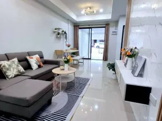 出售 2 卧室 联排别墅 在 Bang Lamung, Chon Buri