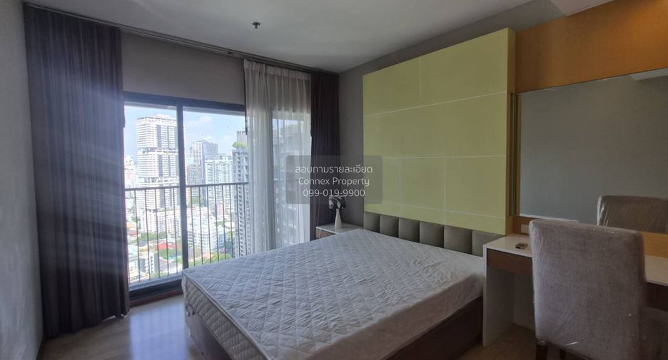 Condo en alquiler de 3 habitaciones en Khlong Toei, Bangkok
