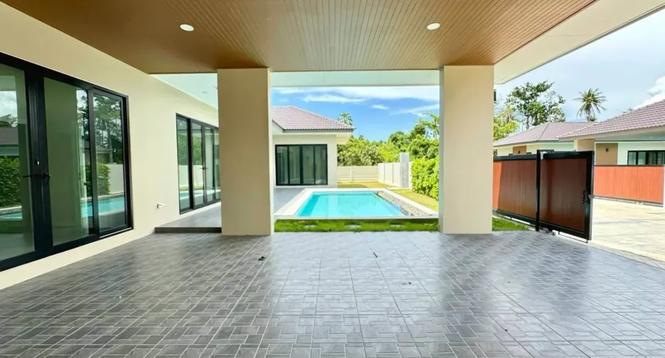 For sale 3 bedrooms house in Bang Lamung, Chonburi