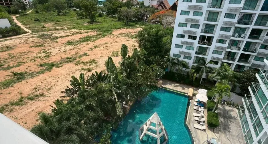 For sale 2 bedrooms condo in Bang Lamung, Chonburi