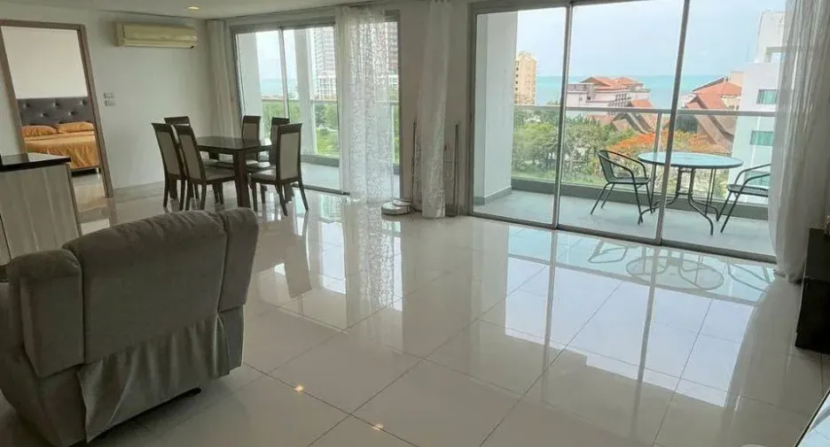 For sale 2 bedrooms condo in Bang Lamung, Chonburi