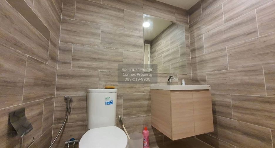 Condo en alquiler de 2 habitaciones en Huai Khwang, Bangkok