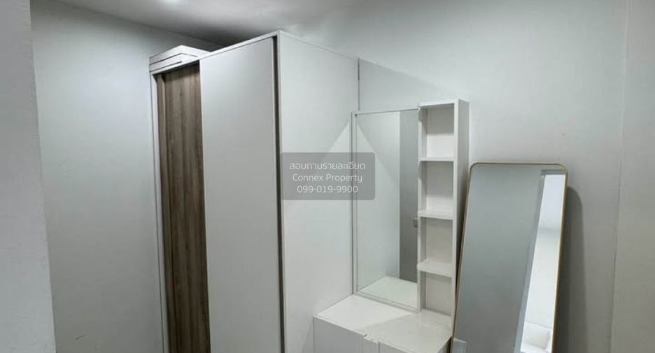 Casa adosada en alquiler de 3 habitaciones en Bang Lamung, Chonburi