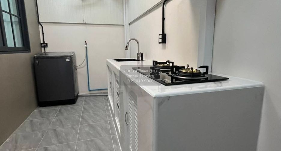 For rent 2 bedrooms townhouse in Thalang, Phuket