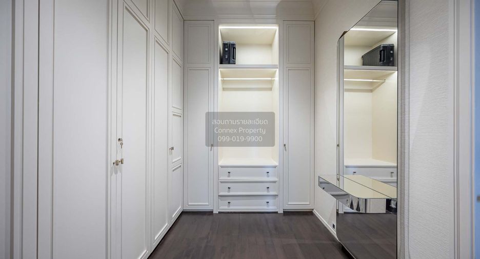 Wohnung zur Miete mit 3 Zimmer in Pathum Wan, Bangkok