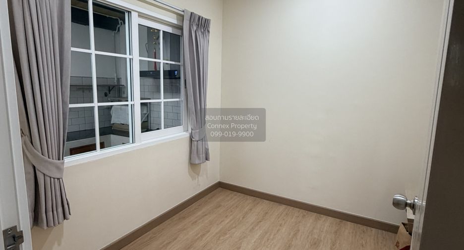 For rent 4 bedrooms townhouse in Thanyaburi, Pathum Thani