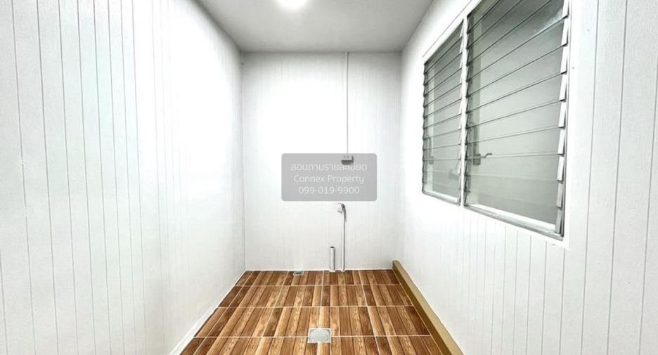 Reihenhaus zur Miete mit 2 Zimmer in Thanyaburi, Pathum Thani