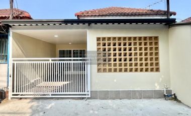 For rent 2 bedrooms townhouse 
