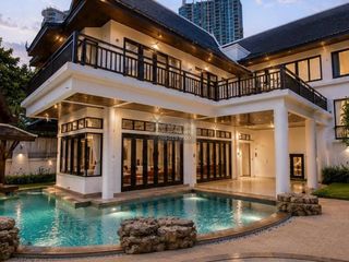 For rent 4 bedrooms villa in Bang Lamung, Chonburi