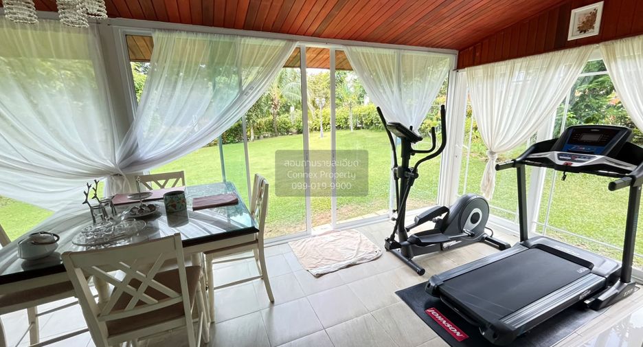 Haus zur Miete mit 3 Zimmer in Mueang Phuket, Phuket