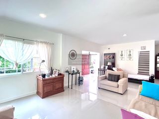 Haus zur Miete mit 3 Zimmer in Mueang Phuket, Phuket