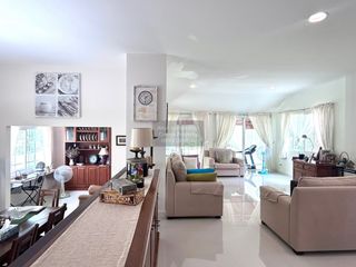 Haus zur Miete mit 3 Zimmer in Mueang Phuket, Phuket