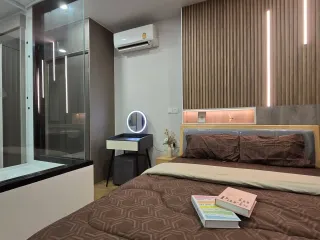 À louer 1 chambre condo à Watthana, Bangkok