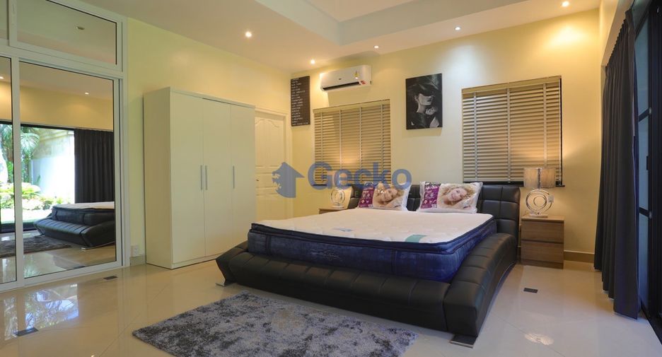 For rent 3 bedrooms house in Jomtien, Pattaya