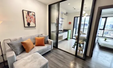 À louer 1 chambre condo à Watthana, Bangkok
