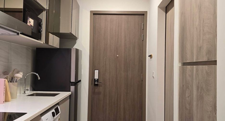 Condo en alquiler de 1 habitaciones en Watthana, Bangkok