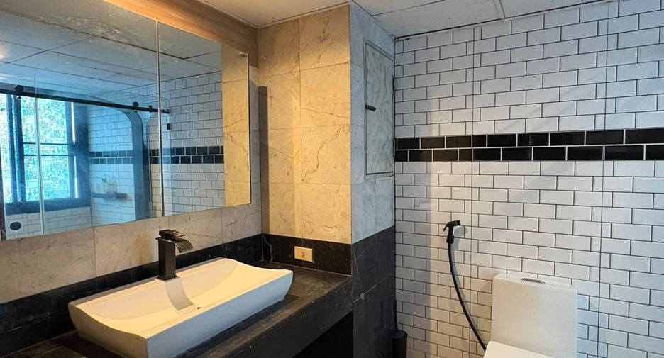 For sale 2 bedrooms condo in Bang Phli, Samut Prakan