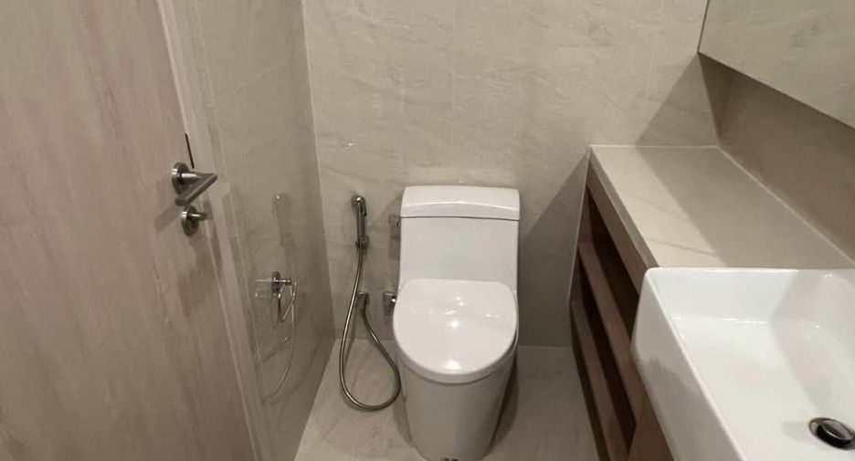 Condo en alquiler de 2 habitaciones en Watthana, Bangkok
