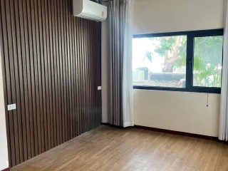 Villa en alquiler de 5 habitaciones en Bang Lamung, Chonburi