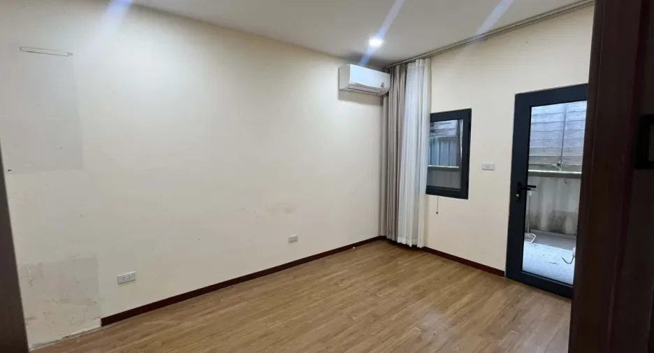 Villa en alquiler de 5 habitaciones en Jomtien, Pattaya