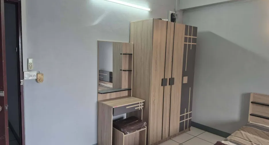 For sale 5 bedrooms apartment in Bang Lamung, Chonburi