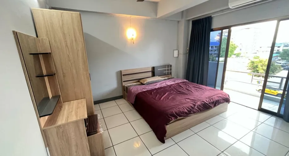 For sale 5 bedrooms apartment in Bang Lamung, Chonburi
