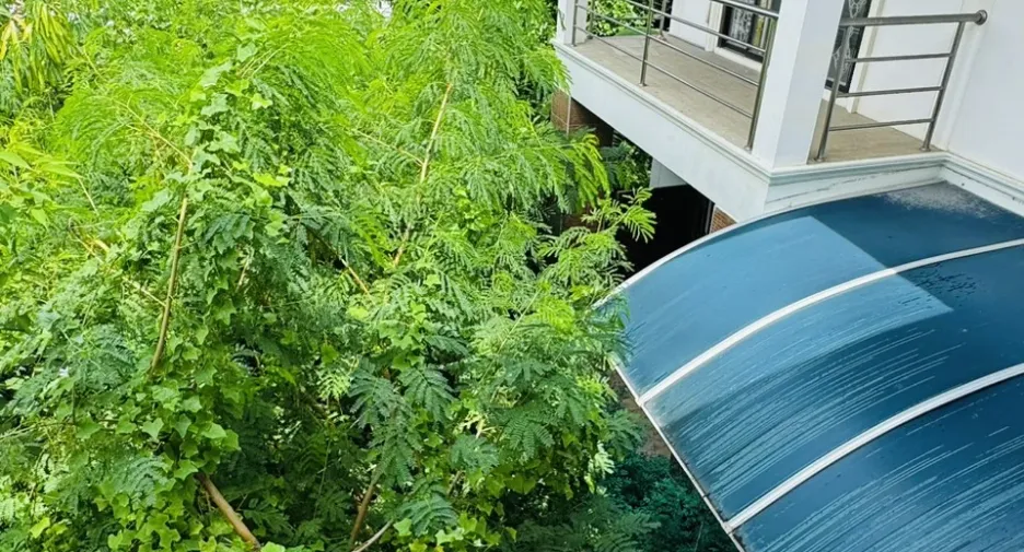 Haus zum Kauf mit 4 Zimmer in Bang Lamung, Chonburi
