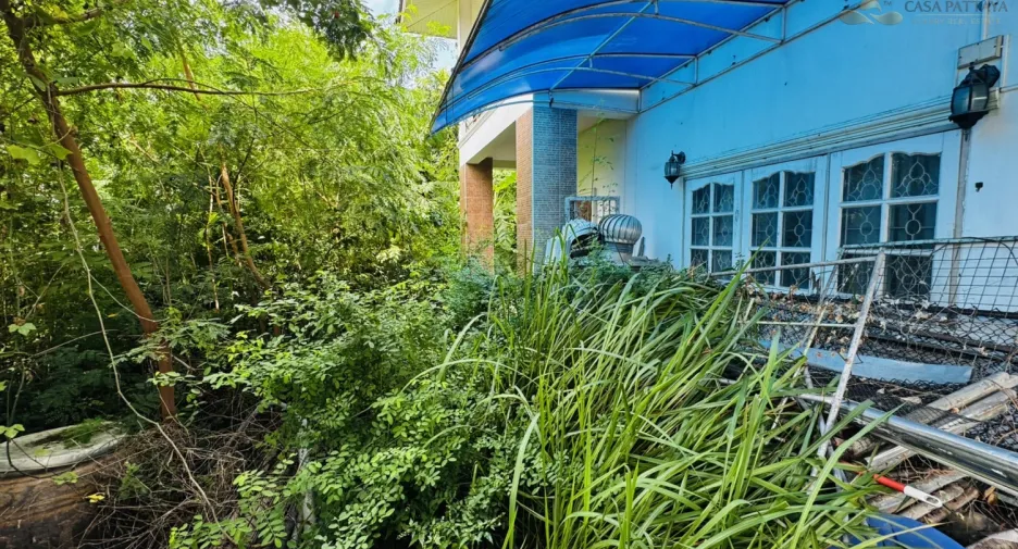 Haus zum Kauf mit 4 Zimmer in Bang Lamung, Chonburi
